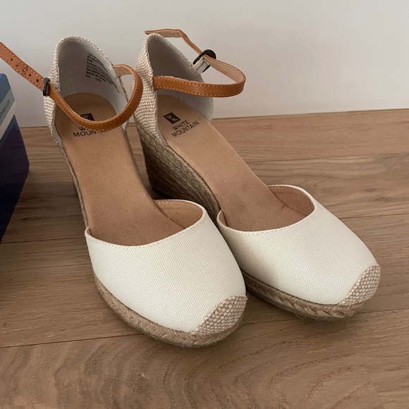 SUMMER SALE! Brand NIB White Women’s Espadrilles Size 8 - Picture 7 of 9